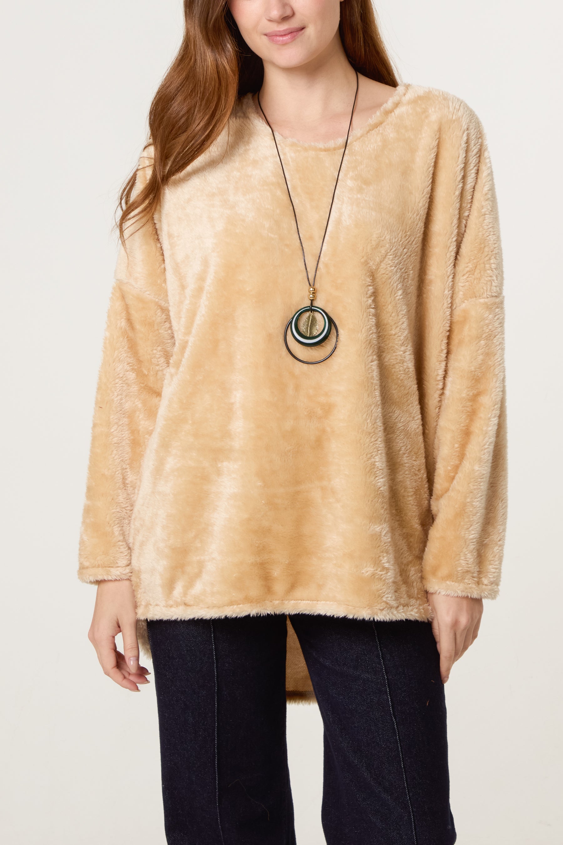 Necklace V-Neck Teddy Jumper