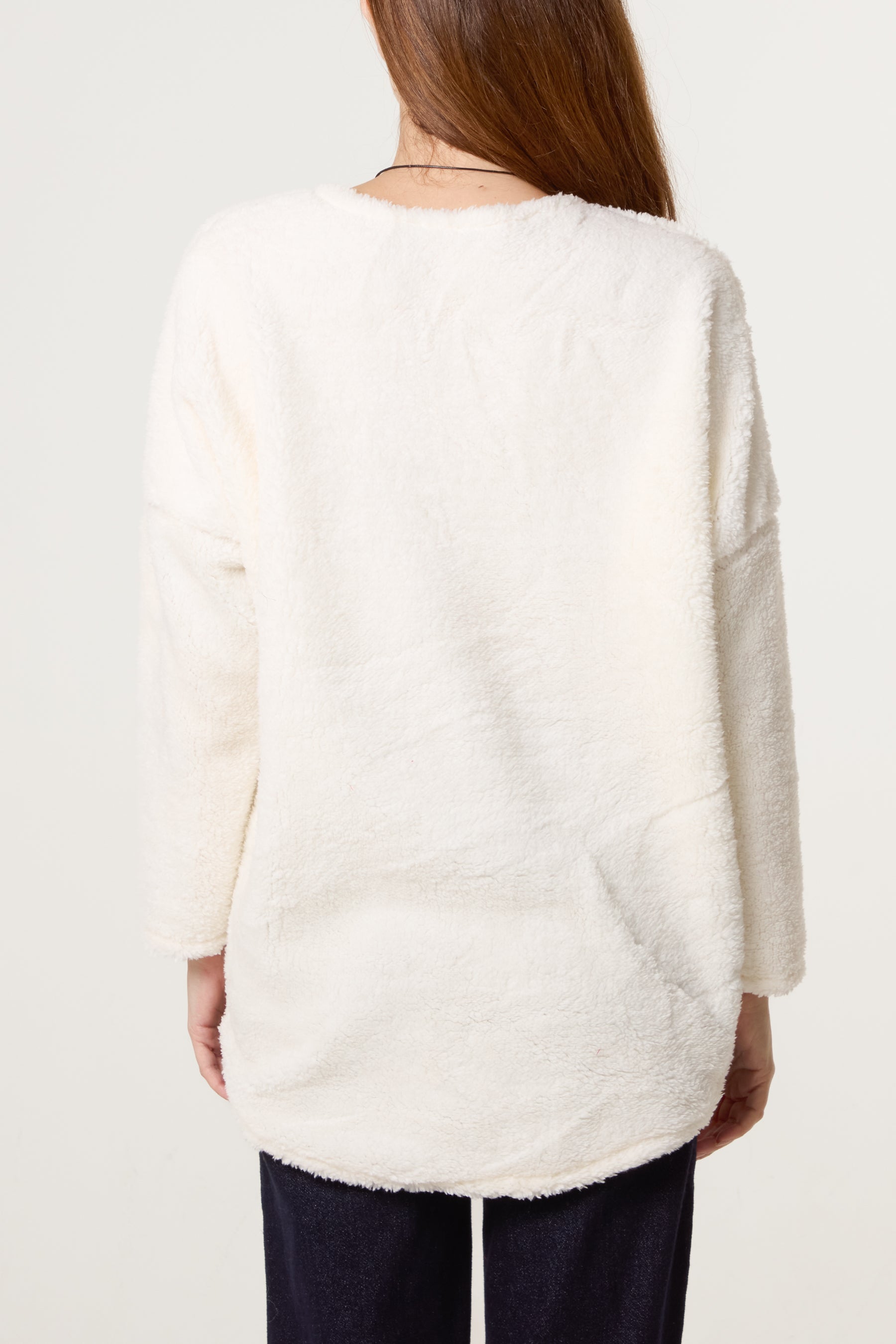 Necklace V-Neck Teddy Jumper