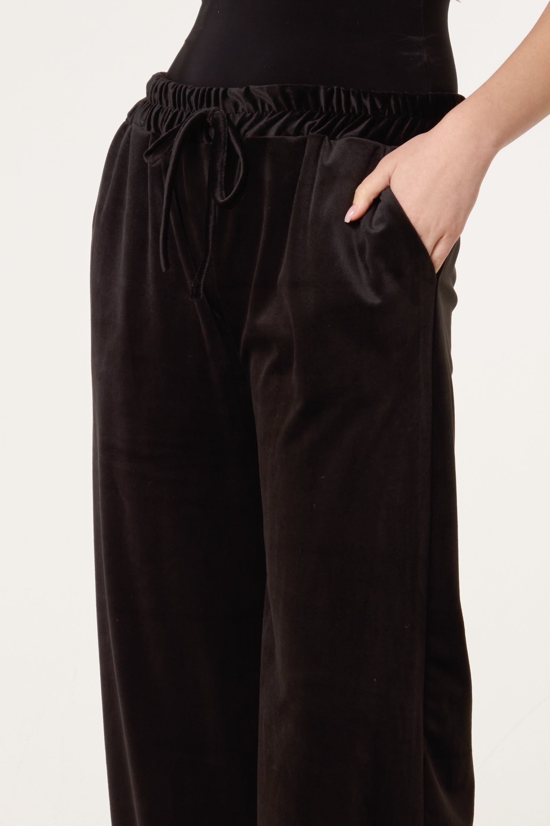 Velvet Pockets Wide Leg Trousers