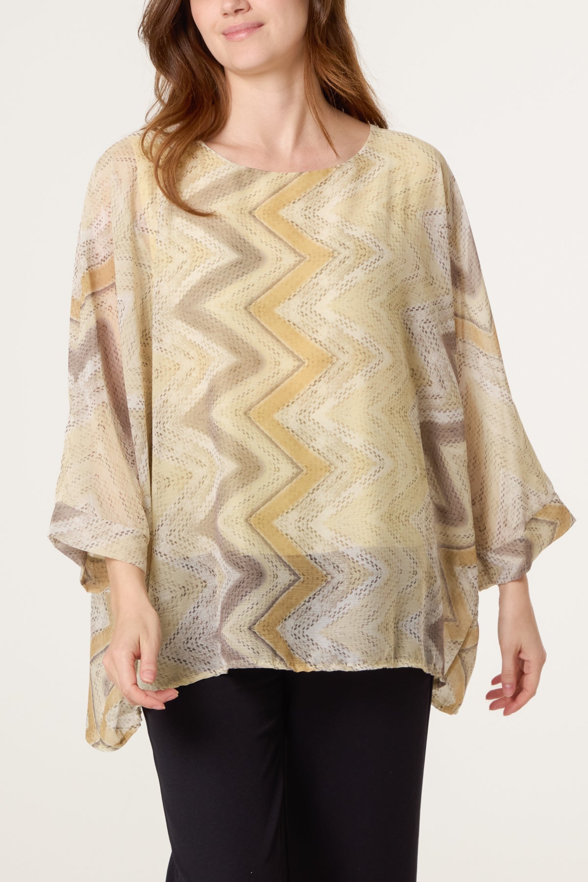 Zigzag Scoop Neck Chiffon Blouse