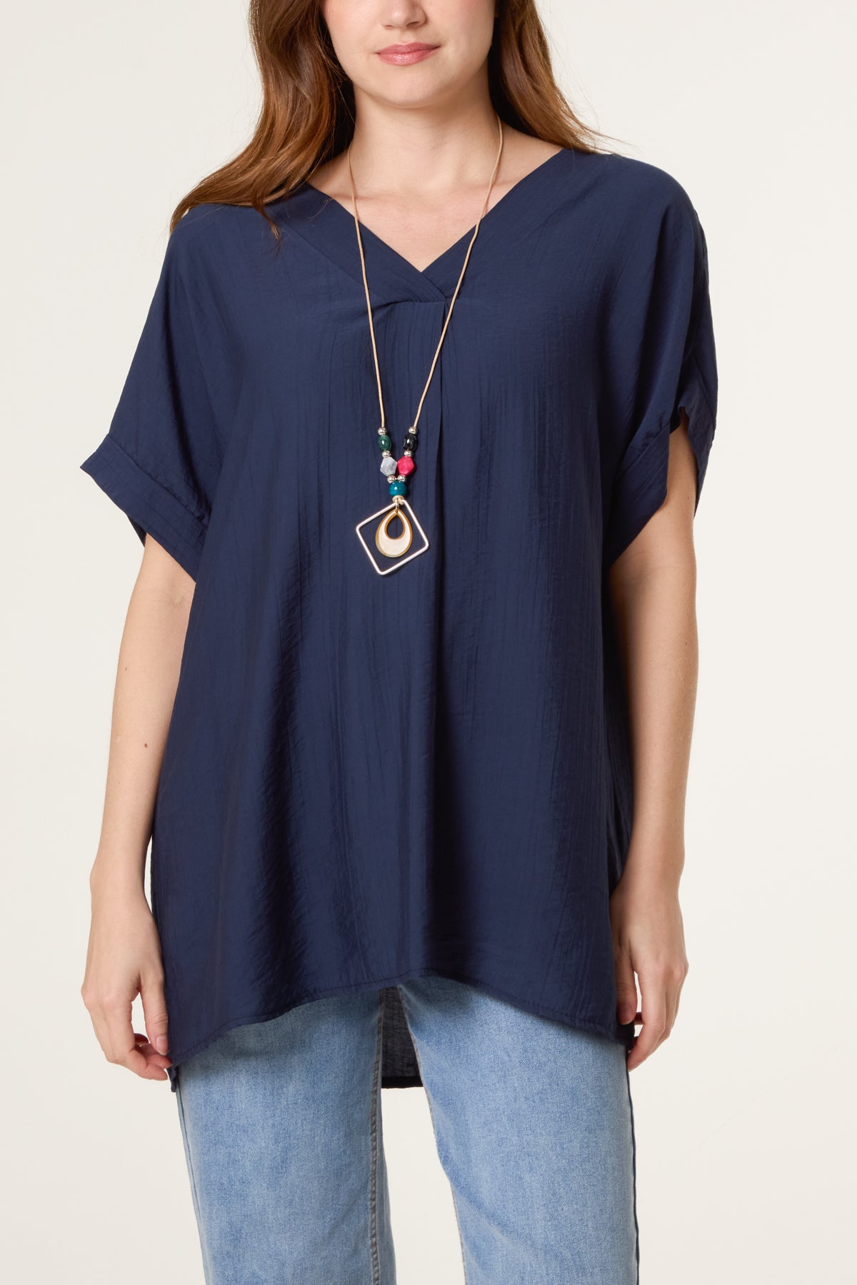Necklace V-Neck Short Sleeve Top
