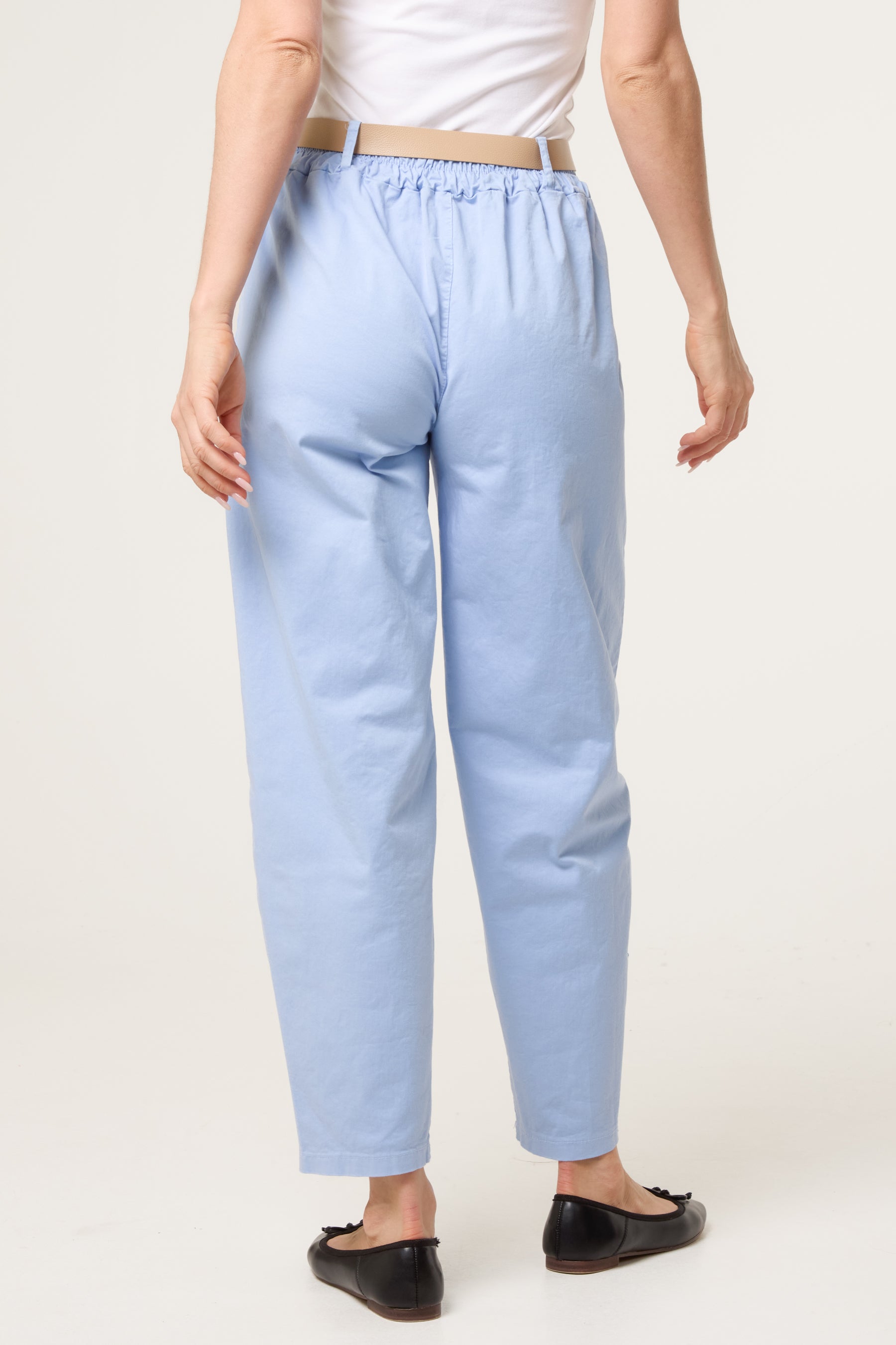 Belted Front Pocket Barrel Trousers