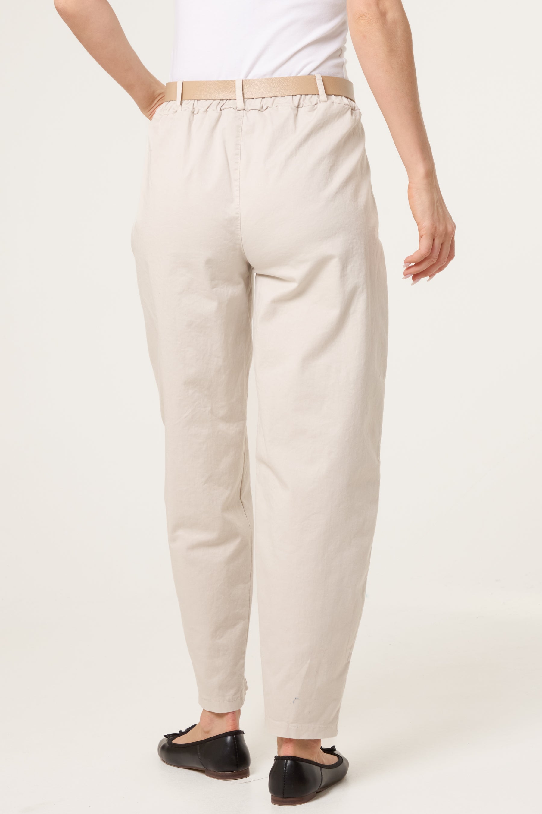 Belted Front Pocket Barrel Trousers