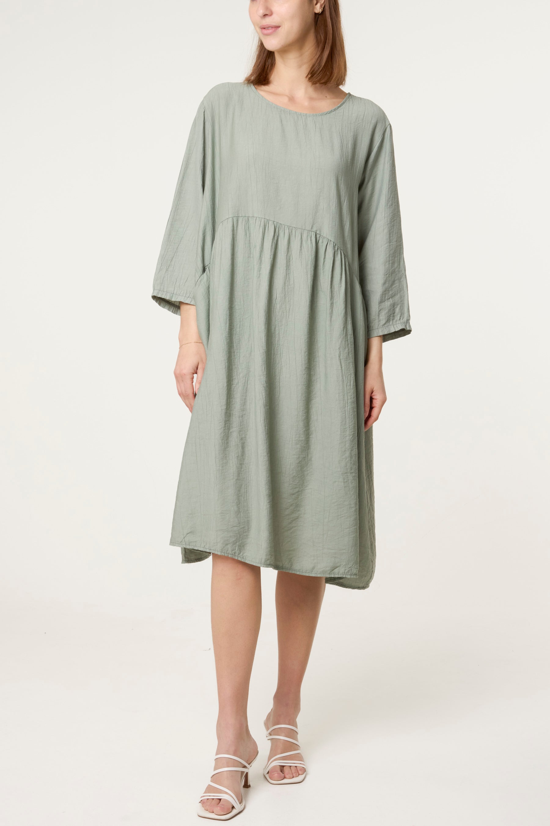 Crinkle Fabric 3/4 Sleeve Midi Dress