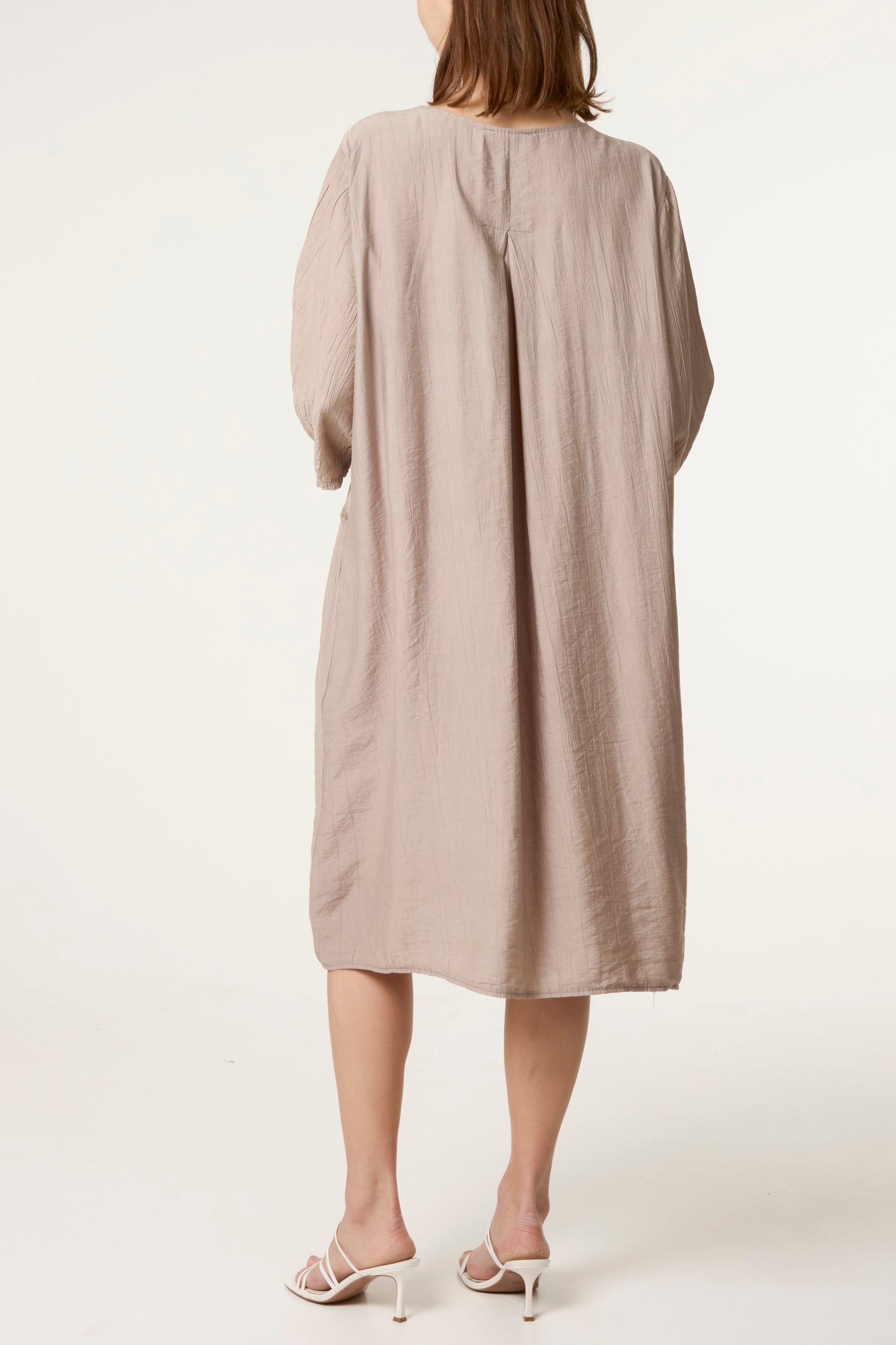 Crinkle Fabric 3/4 Sleeve Midi Dress