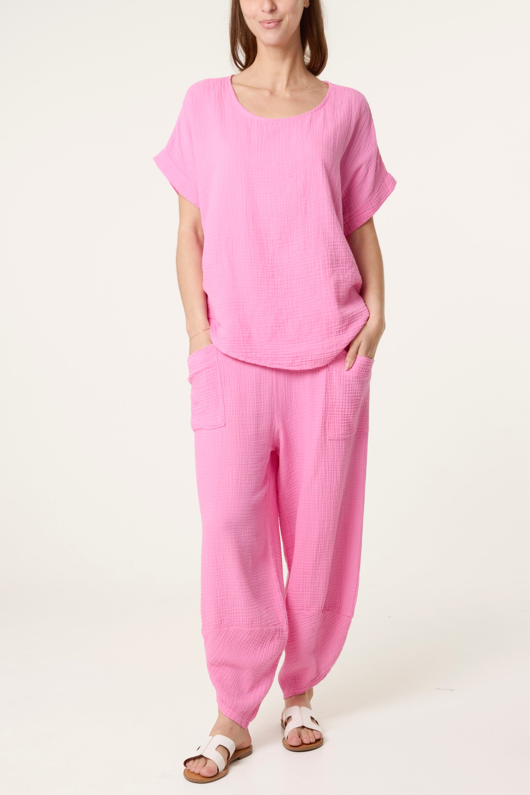 Cheesecloth Top & Barrel Leg Trousers