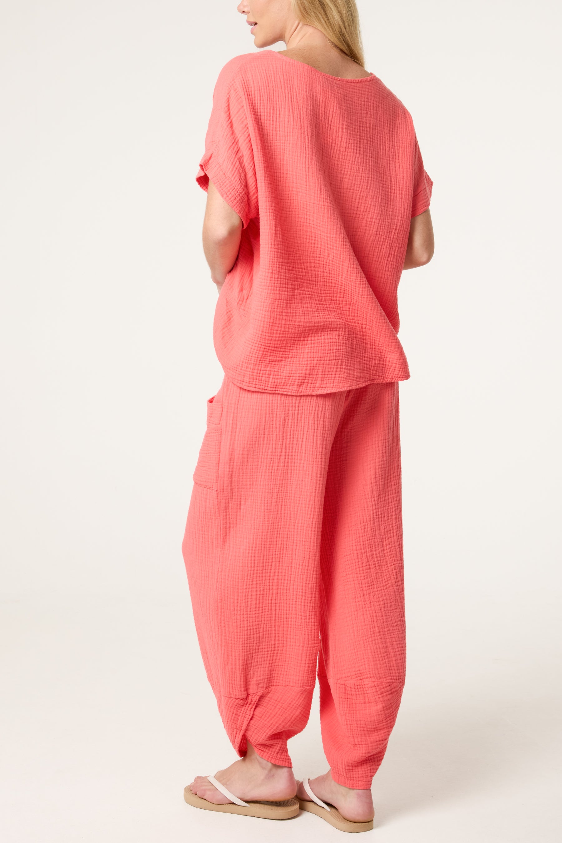 Cheesecloth Top & Barrel Leg Trousers