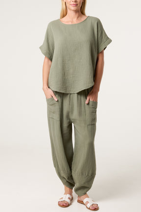 Cheesecloth Top & Barrel Leg Trousers