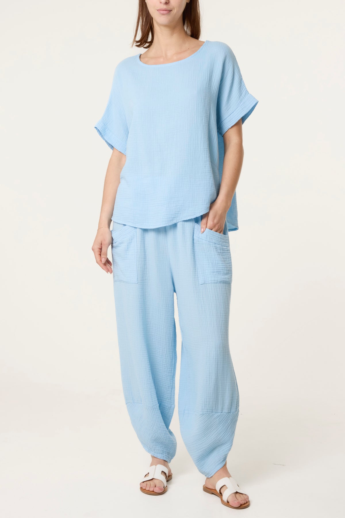 Cheesecloth Top & Barrel Leg Trousers