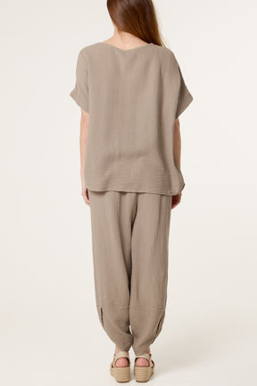 Cheesecloth Top & Barrel Leg Trousers