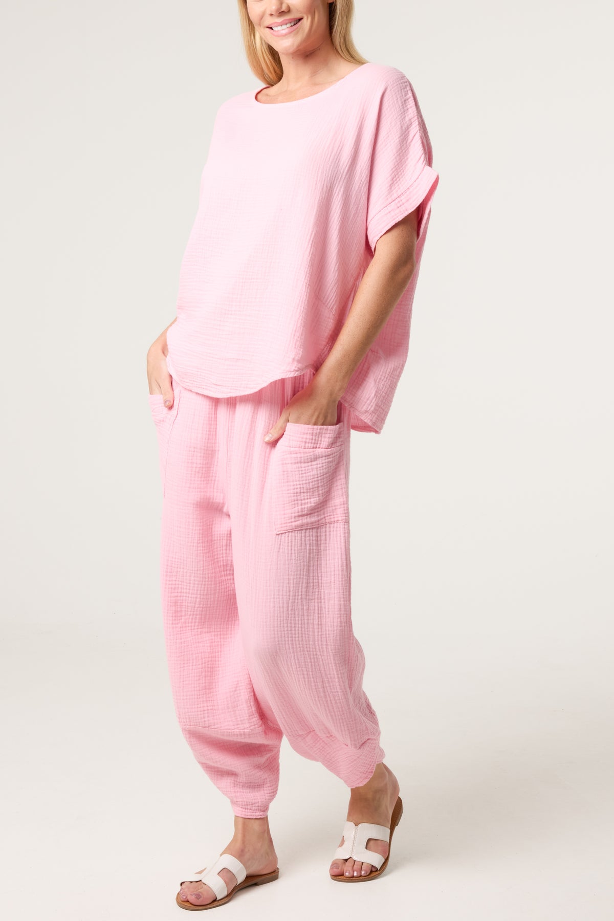 Cheesecloth Top & Barrel Leg Trousers