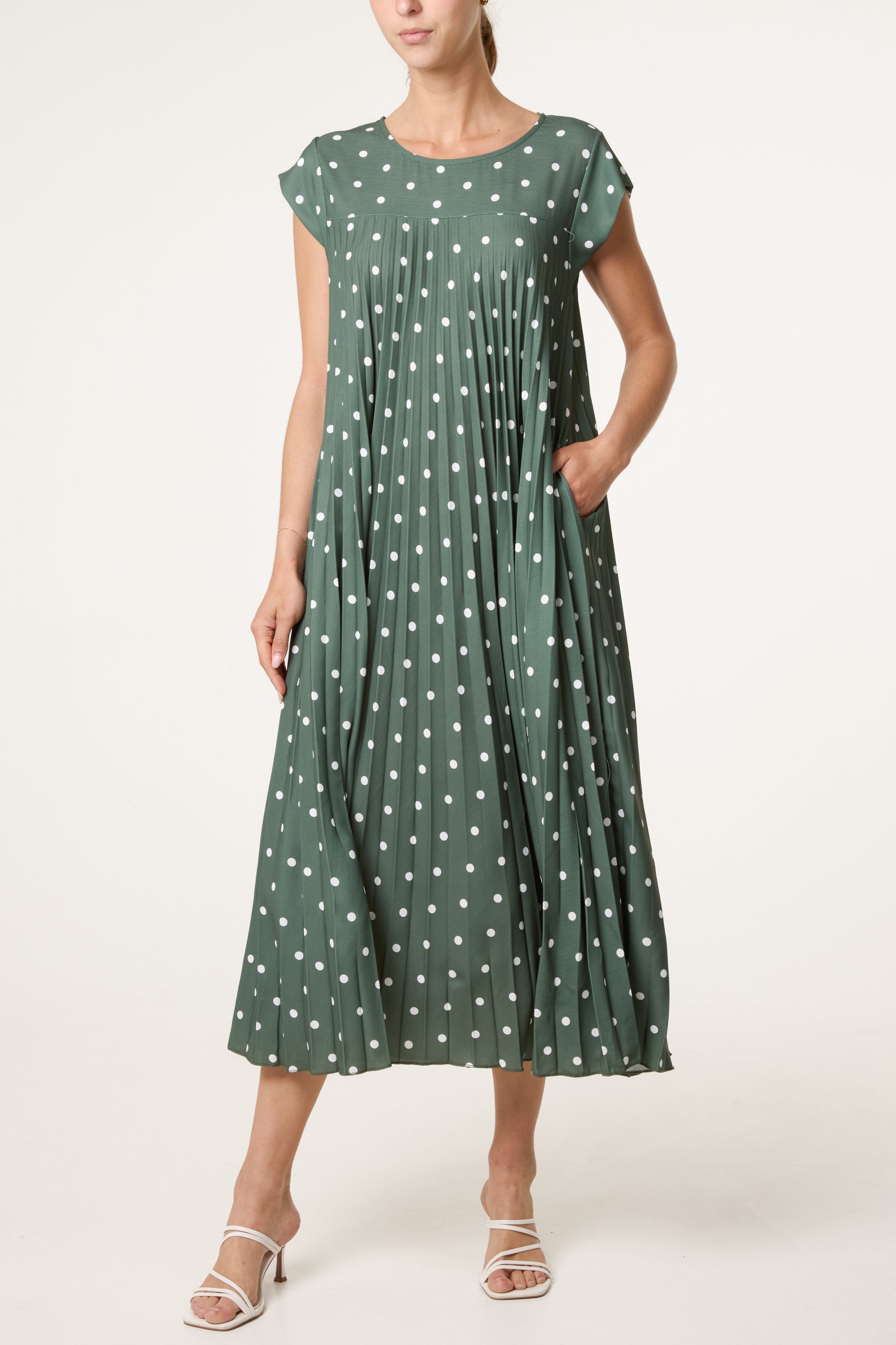 Polka Dot Cap Sleeve Pleated Dress