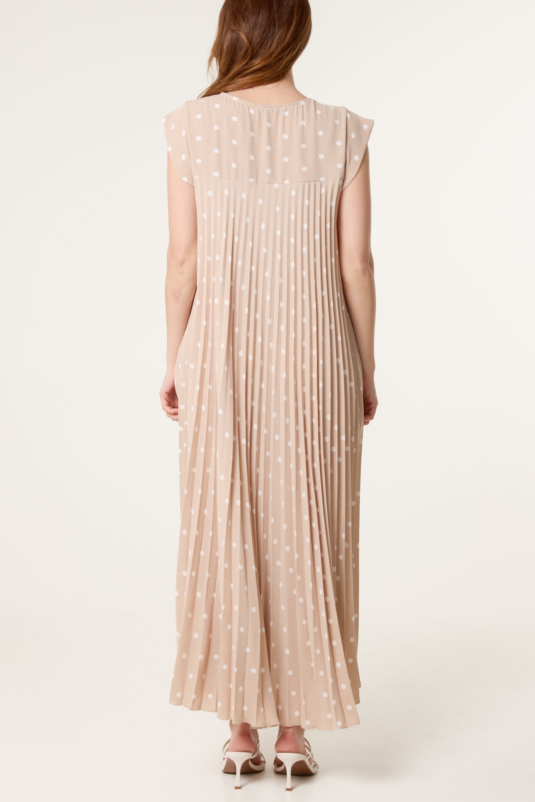 Polka Dot Cap Sleeve Pleated Dress