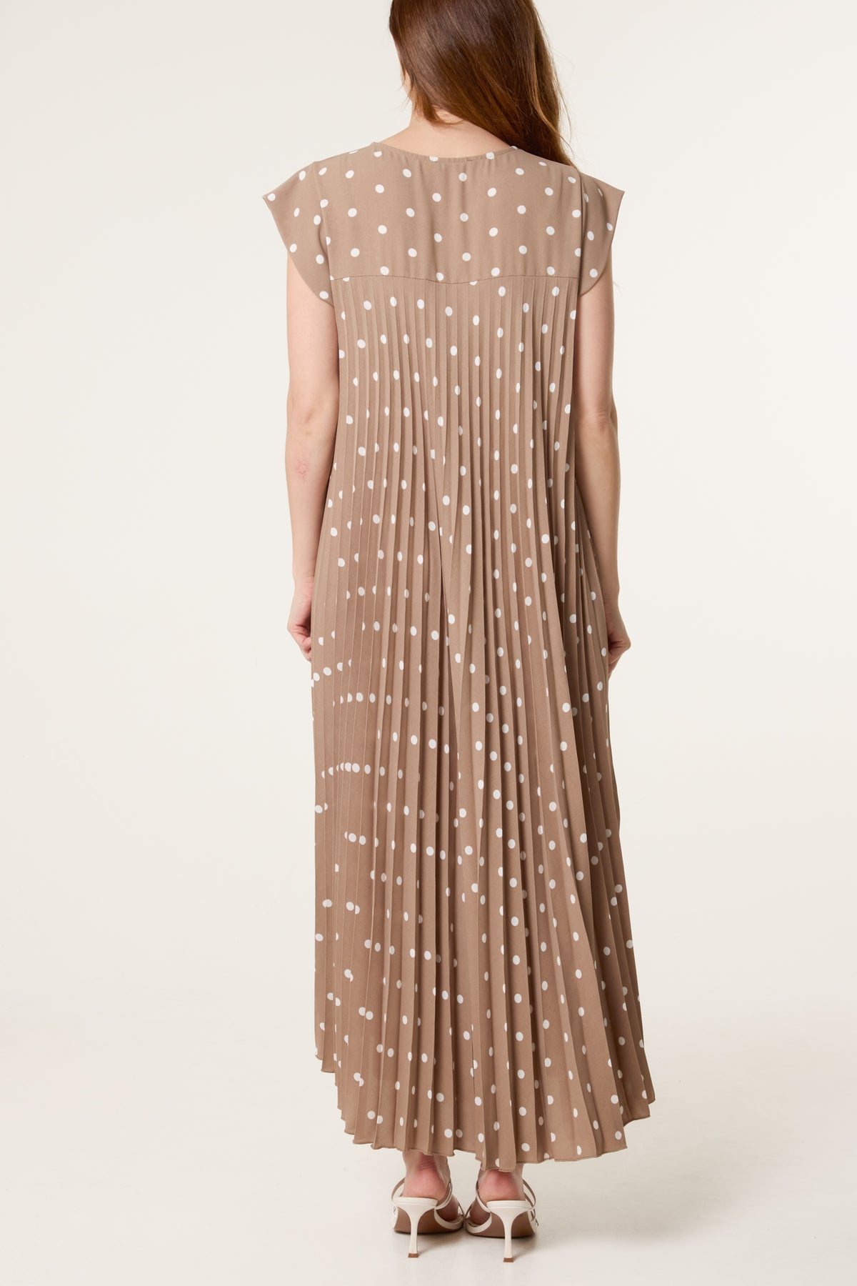 Polka Dot Cap Sleeve Pleated Dress