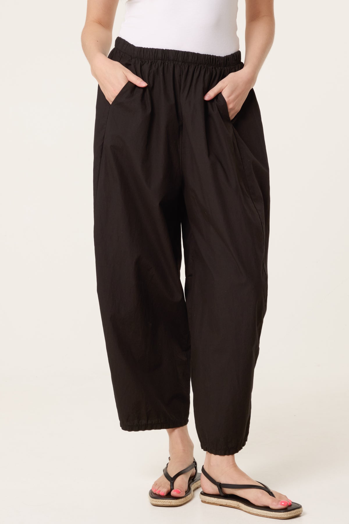 Elasticated Wide Leg 3/4 Length Trousers