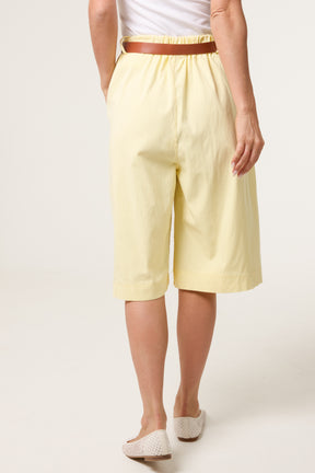 Belted Begaline Bermuda Trousers