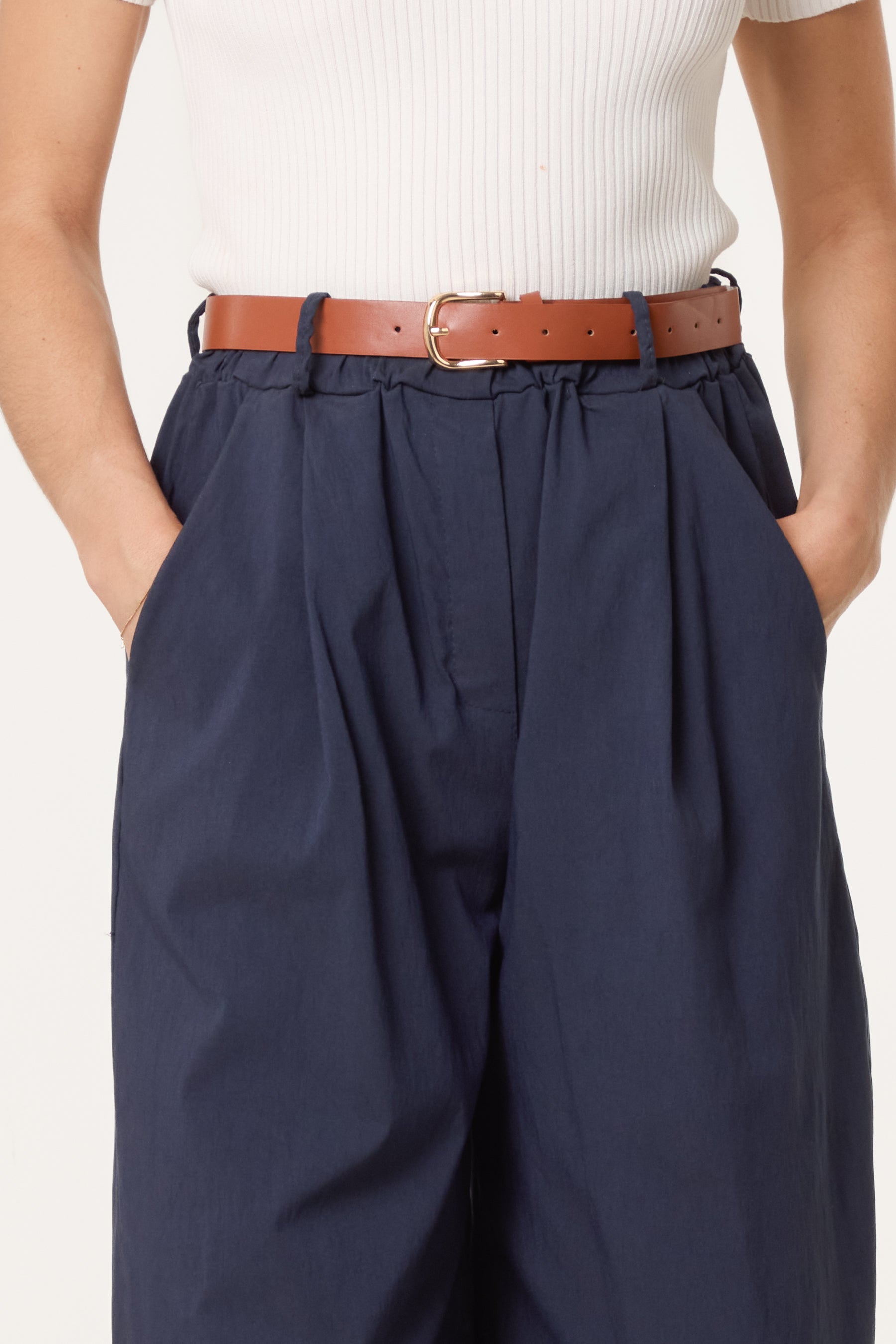 Belted Begaline Bermuda Trousers