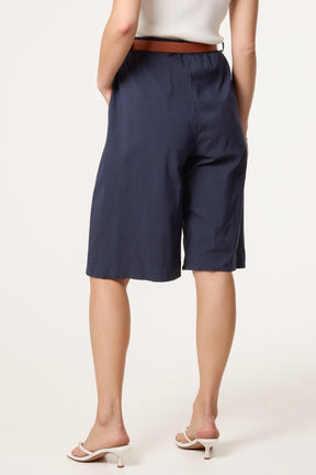 Belted Begaline Bermuda Trousers