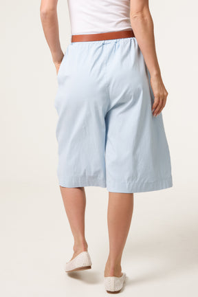 Belted Begaline Bermuda Trousers