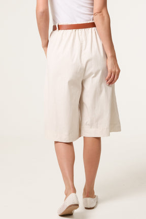 Belted Begaline Bermuda Trousers