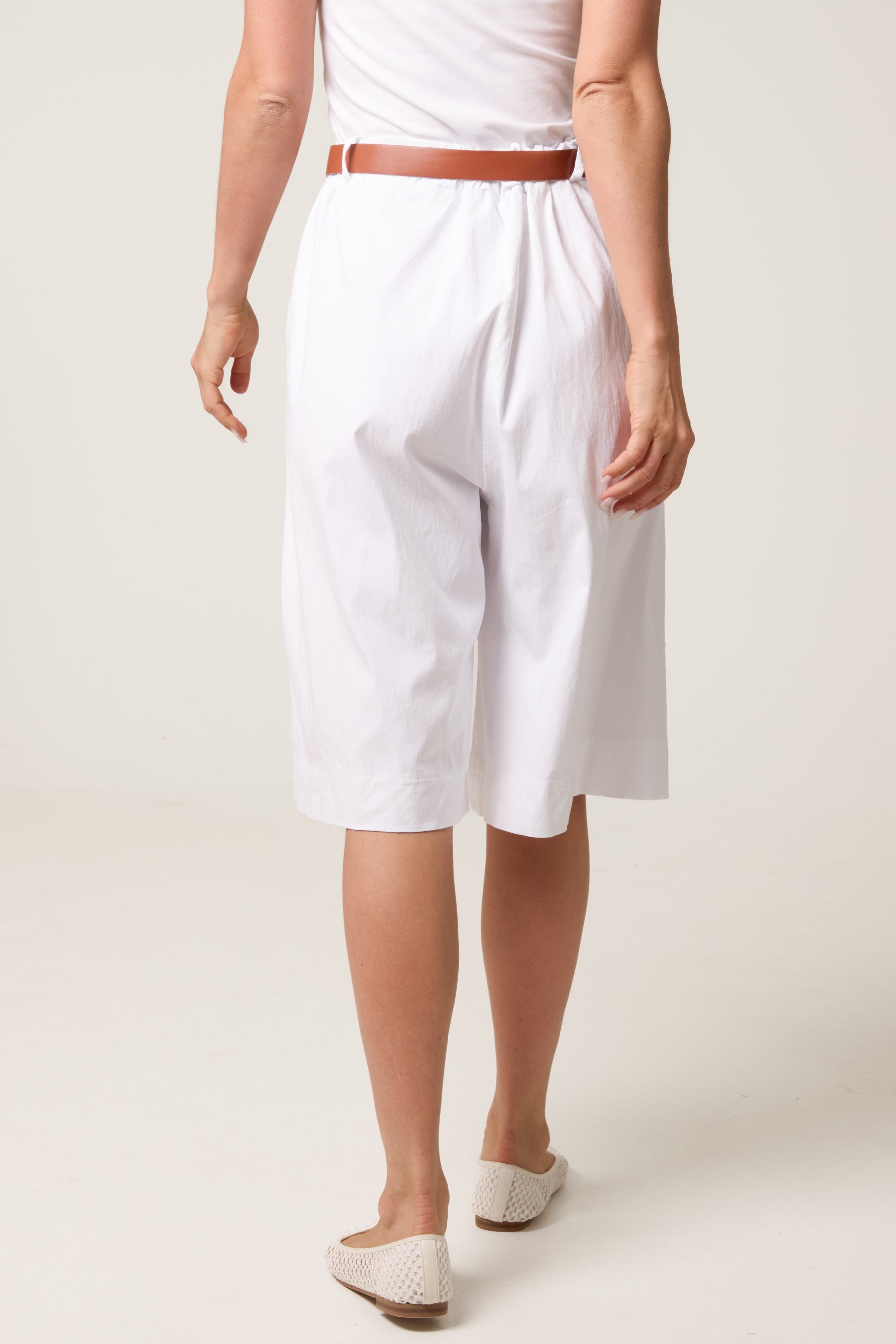 Belted Begaline Bermuda Trousers