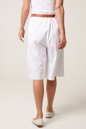 Belted Begaline Bermuda Trousers