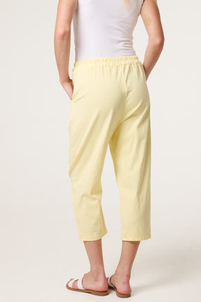Magic Plain Stretch Capri Trousers