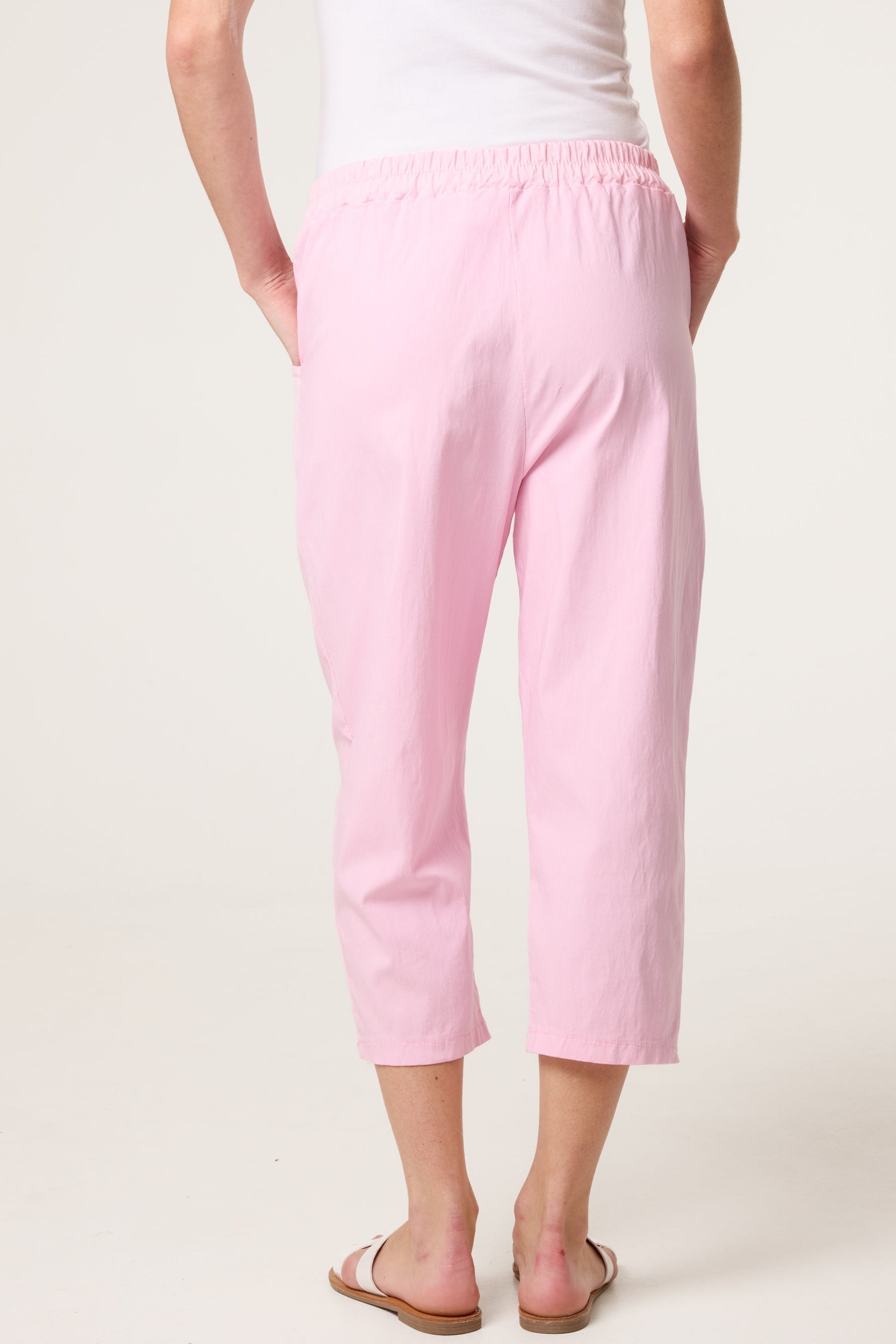 Magic Plain Stretch Capri Trousers