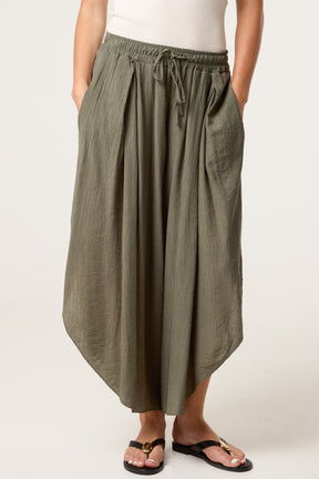 Wide Leg Crinkle Trouser