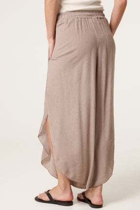 Wide Leg Crinkle Trouser