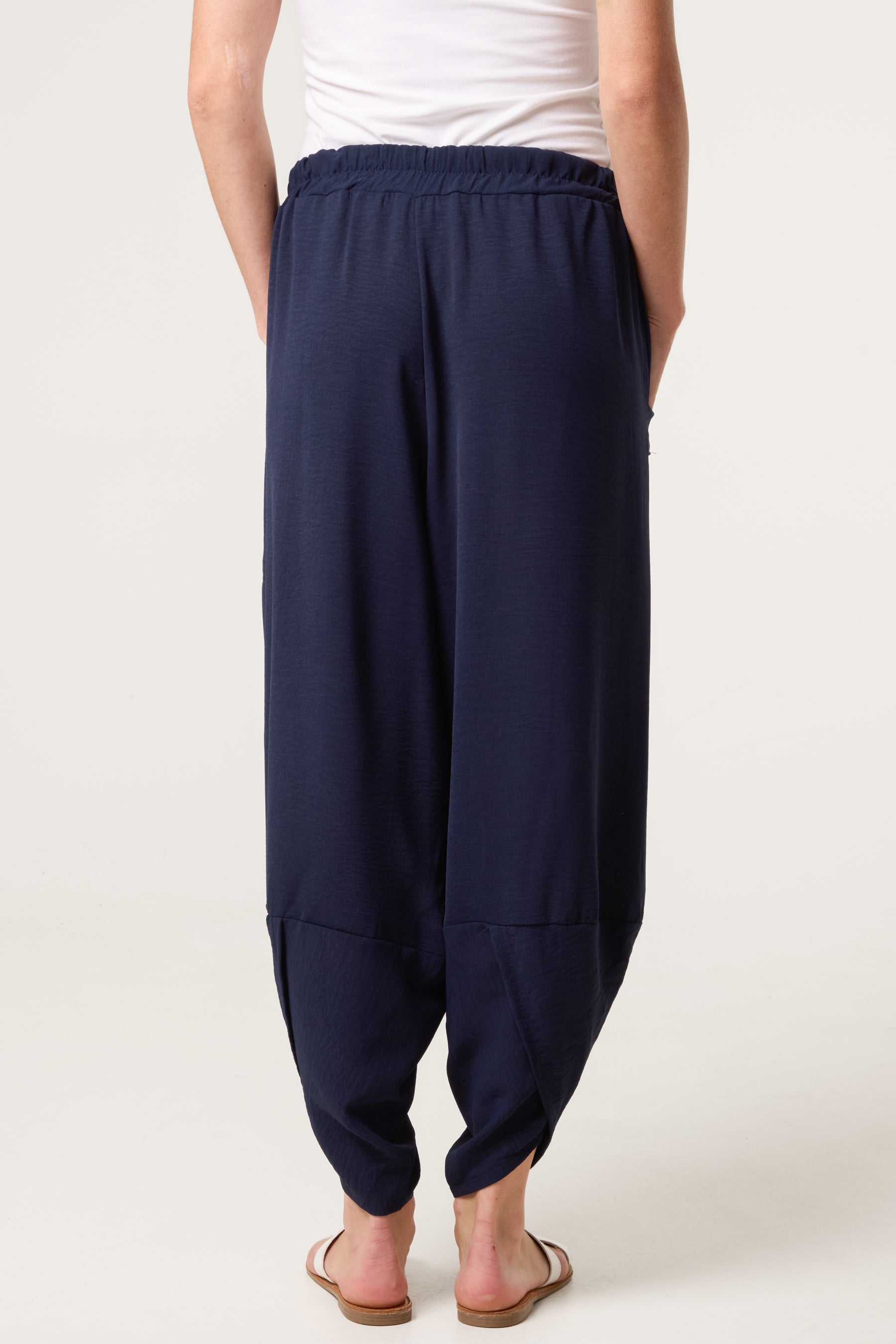 Light Weight Front Pocket Harem Trousers