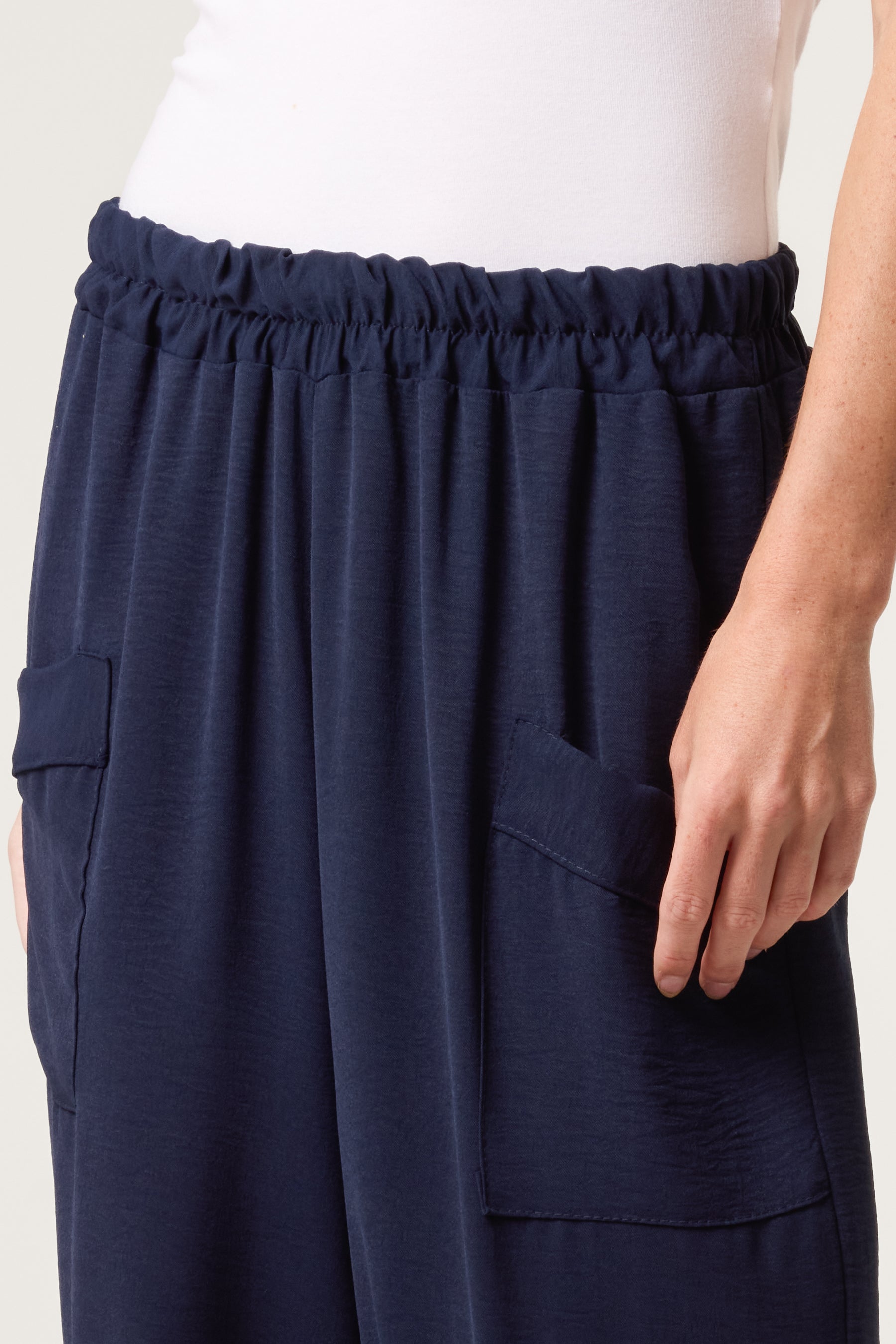 Light Weight Front Pocket Harem Trousers