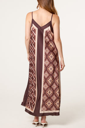 Reversible Satin Feel Sleeveless Paisley Dress