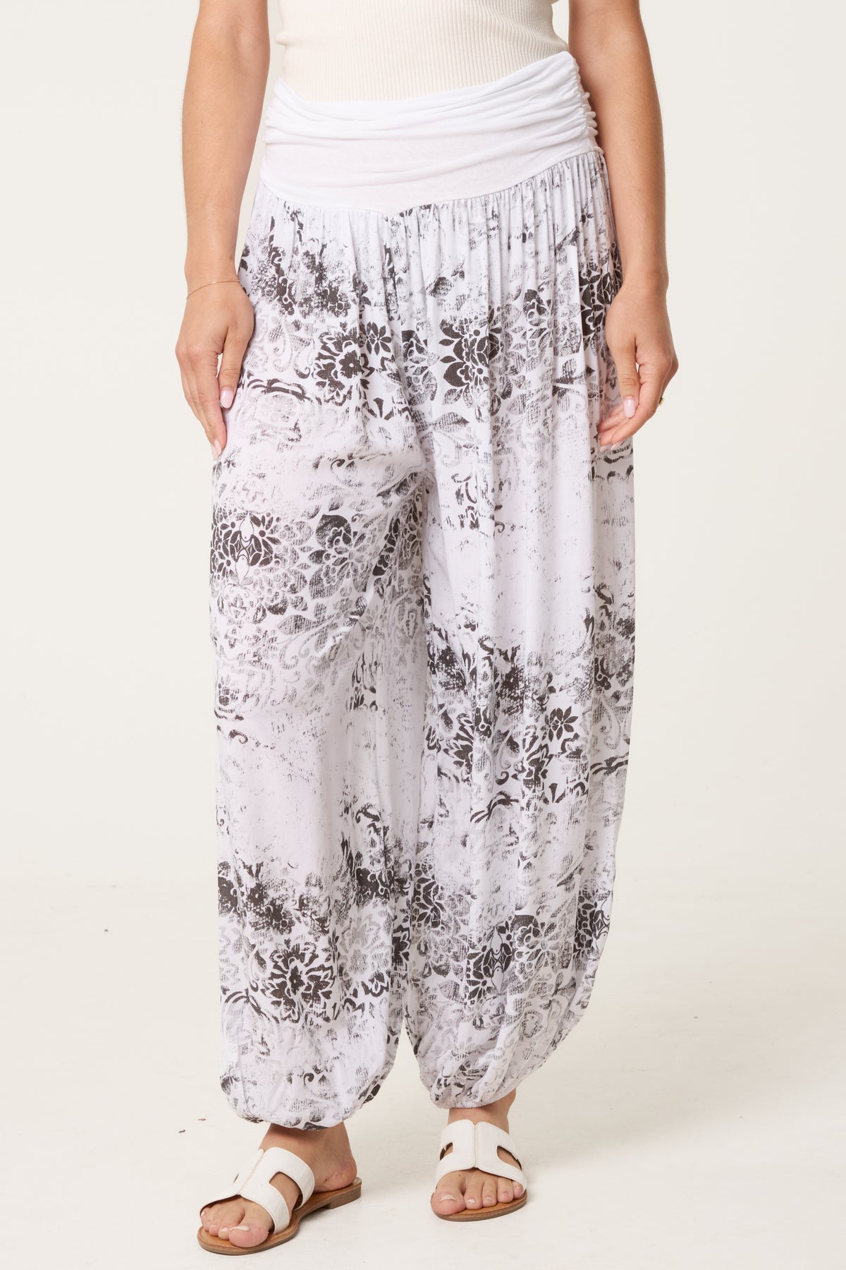 Waistband Patterned Cuffed Harem Trouser