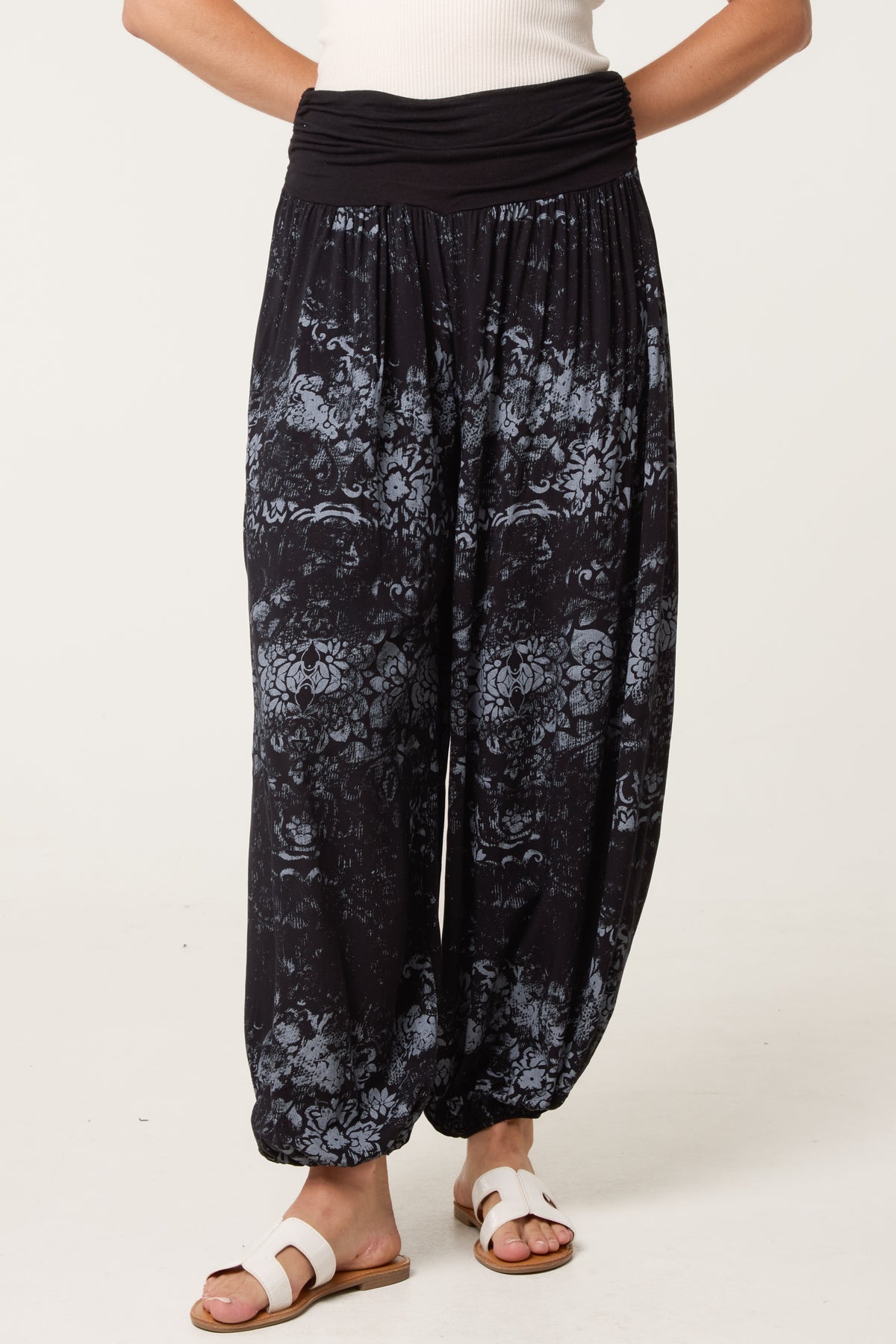 Waistband Patterned Cuffed Harem Trouser