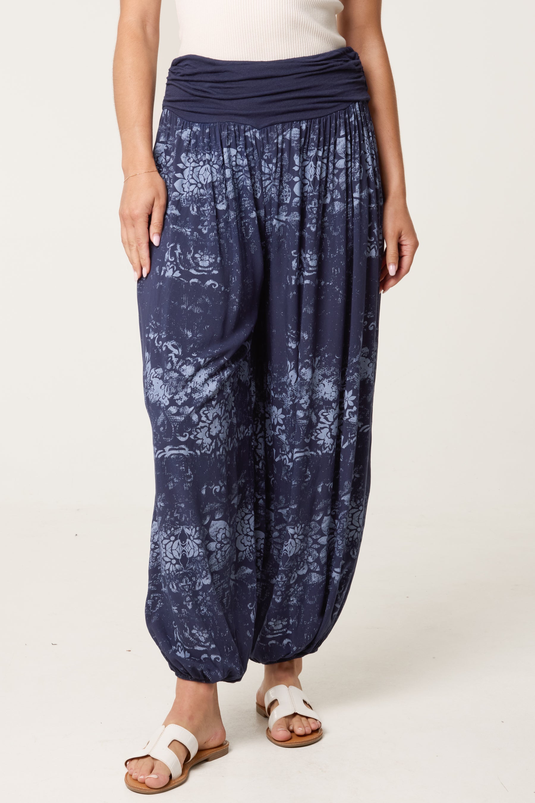 Waistband Patterned Cuffed Harem Trouser