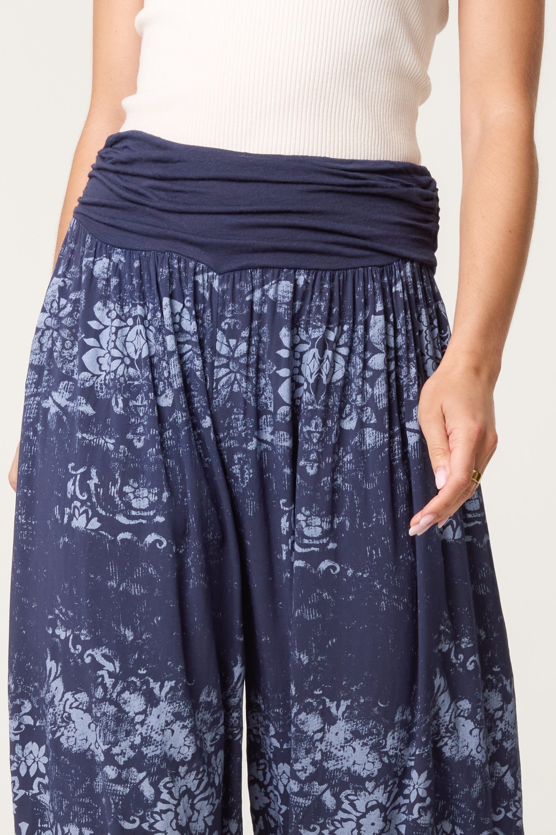 Waistband Patterned Cuffed Harem Trouser