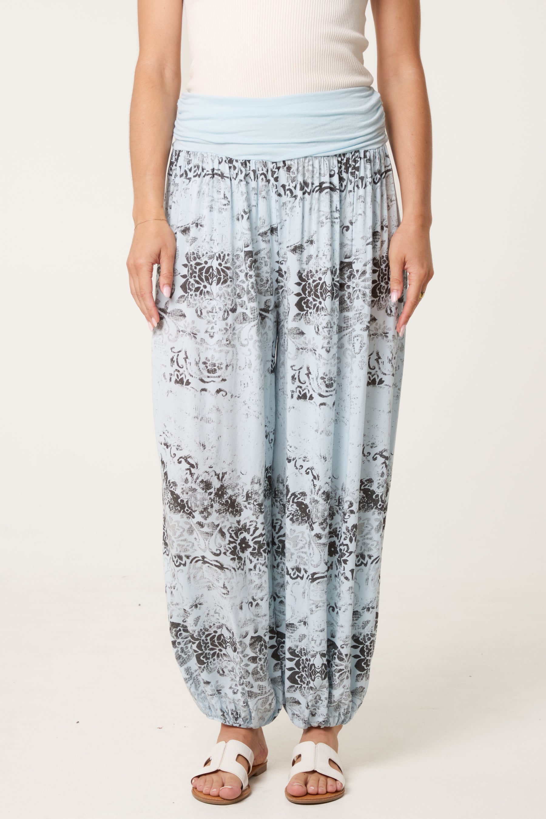 Waistband Patterned Cuffed Harem Trouser