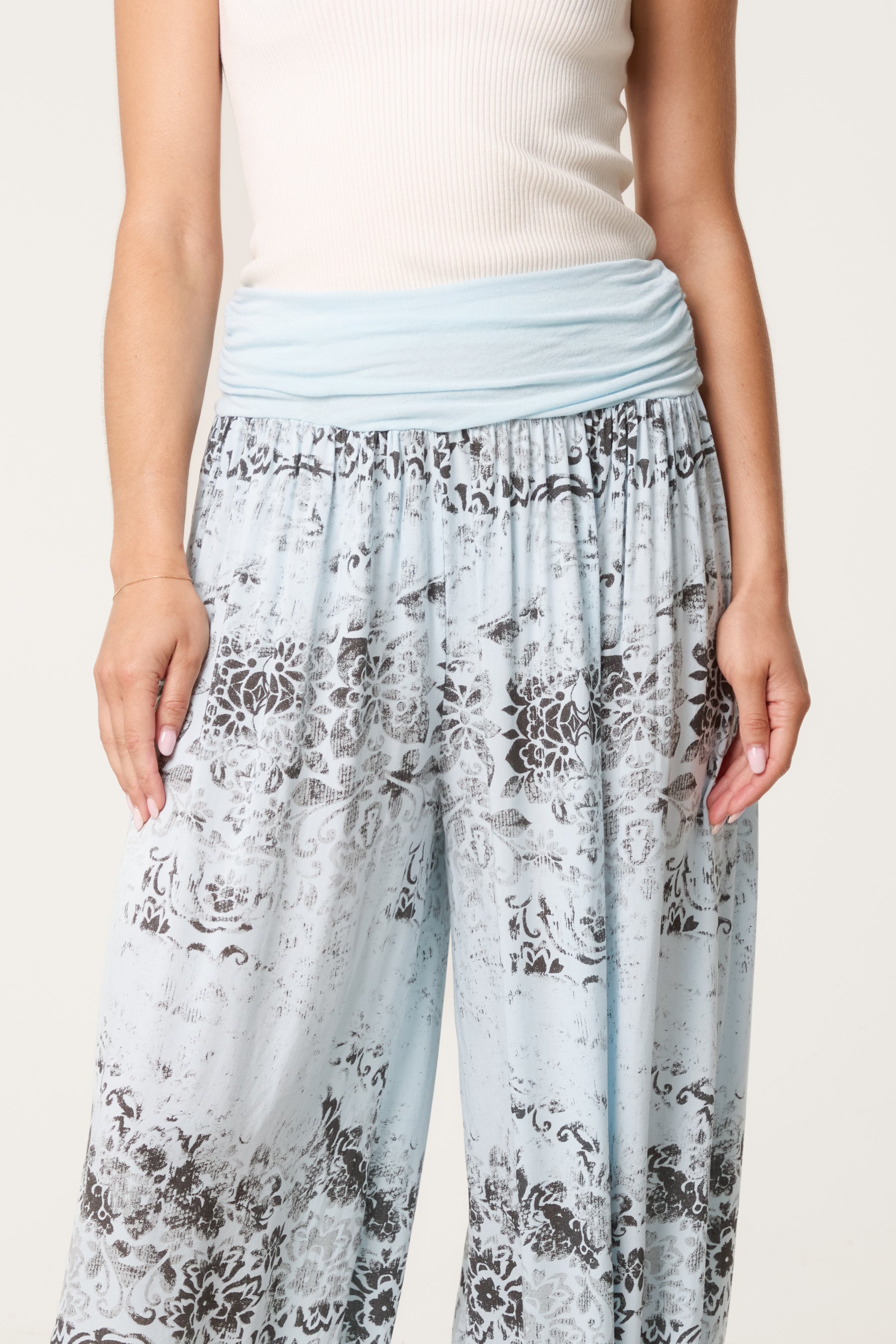 Waistband Patterned Cuffed Harem Trouser