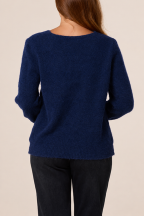 Essential V-Neck Jumper