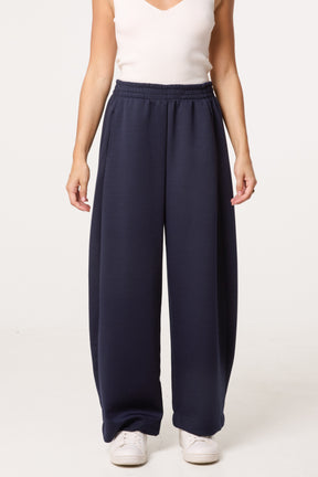 Essential Trousers With Pockets