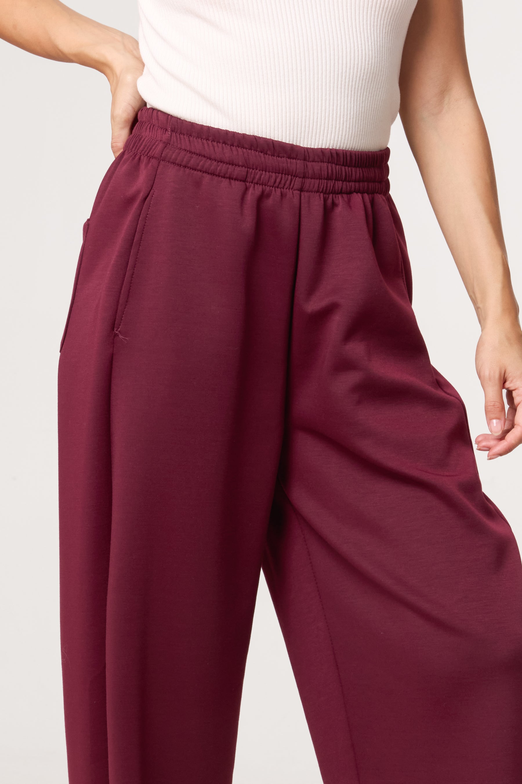Essential Trousers With Pockets