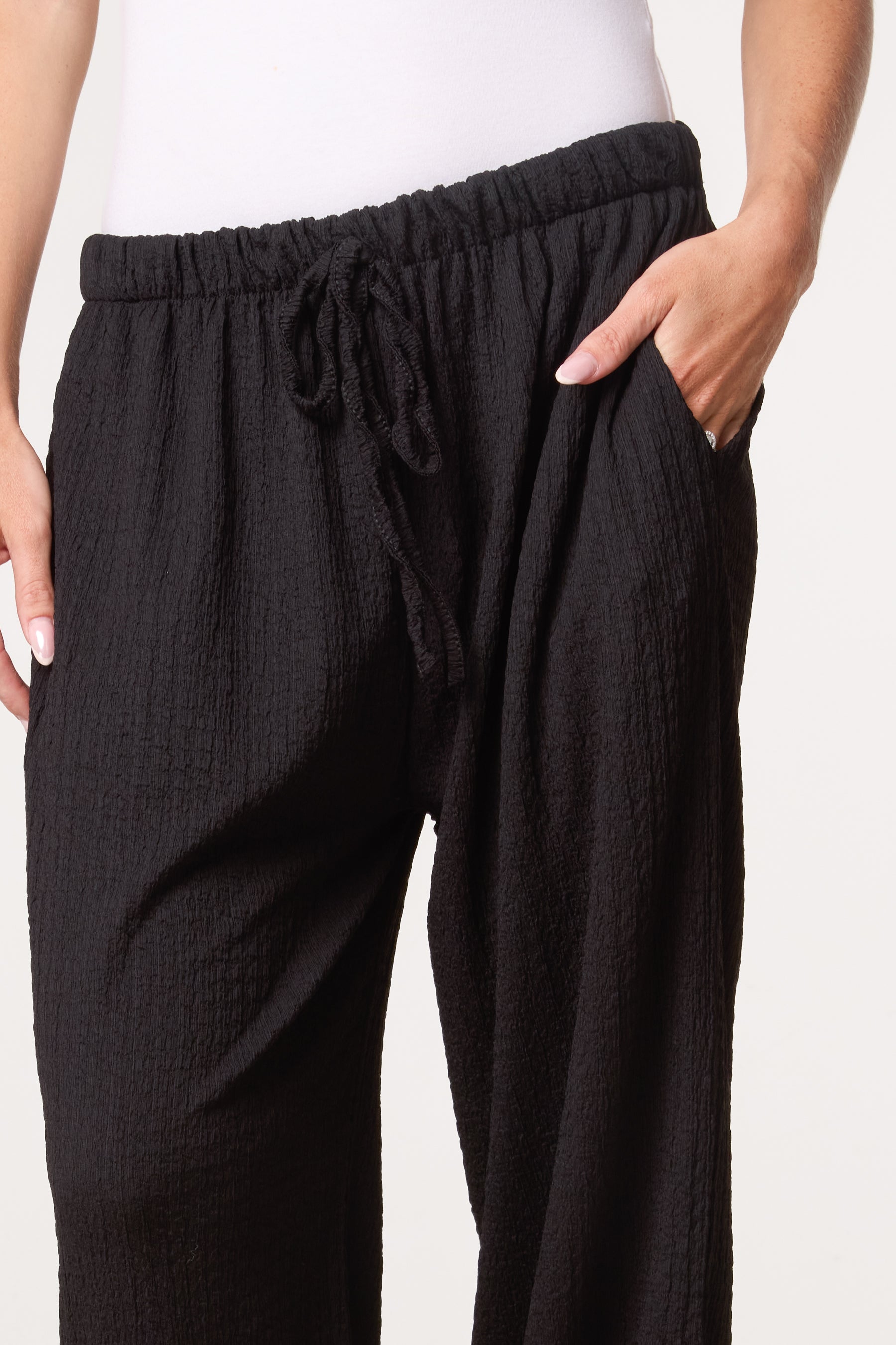 Crinkled Essential Wide Leg Trousers