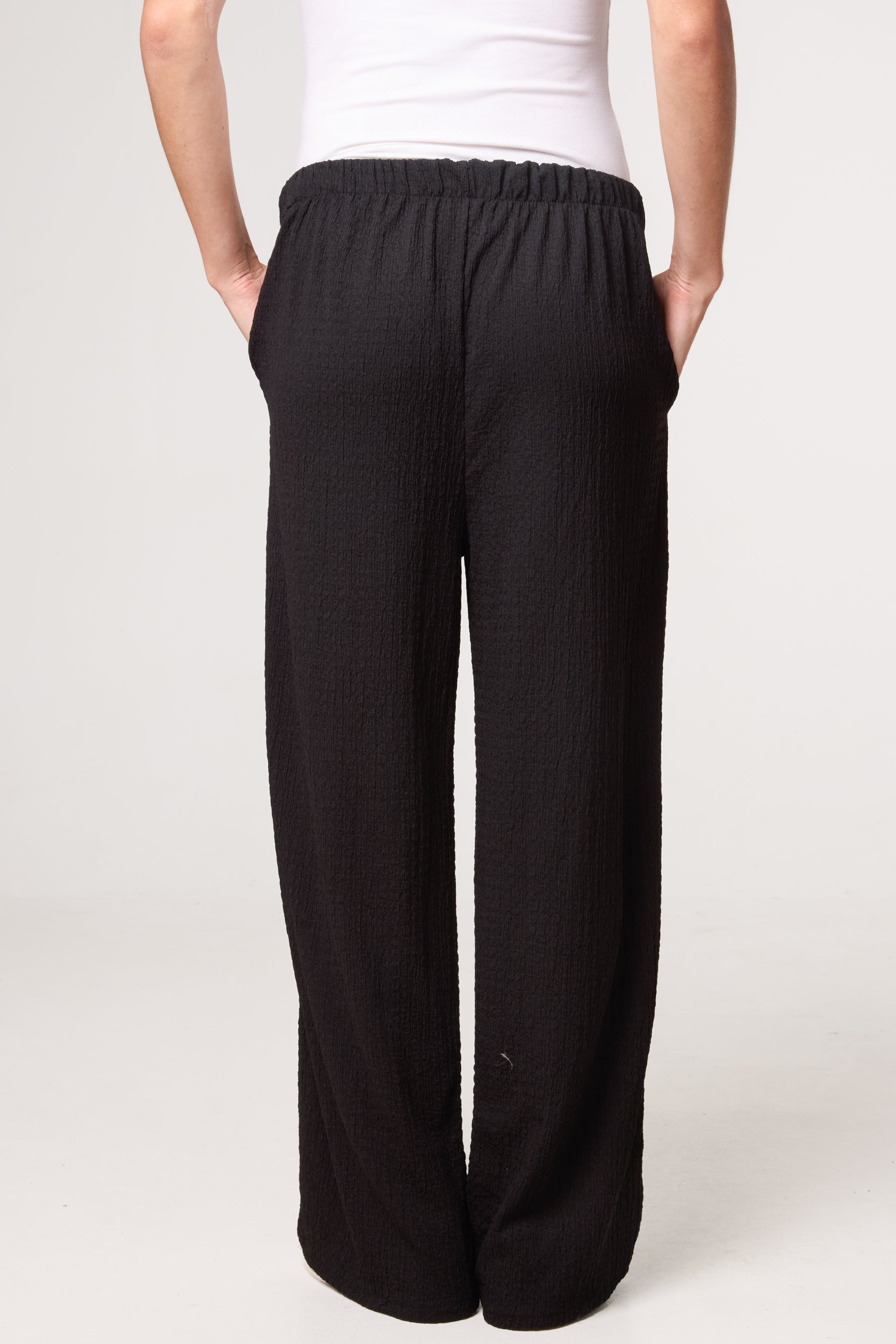 Crinkled Essential Wide Leg Trousers