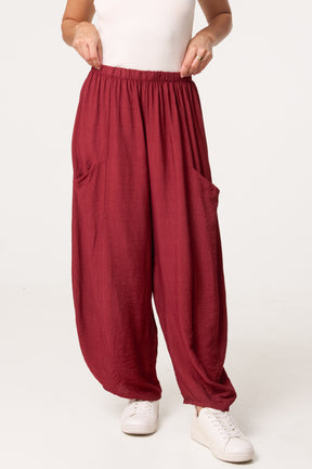 Wide-Leg Relaxed Trousers With Pockets