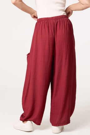 Wide-Leg Relaxed Trousers With Pockets