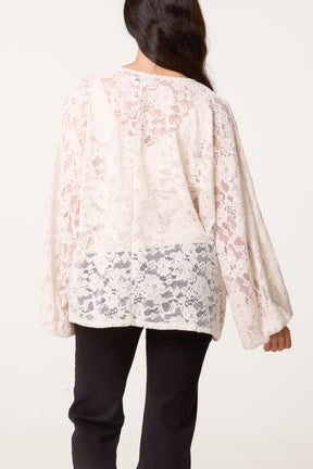 Flowerly Lace Long Sleeve Blouse