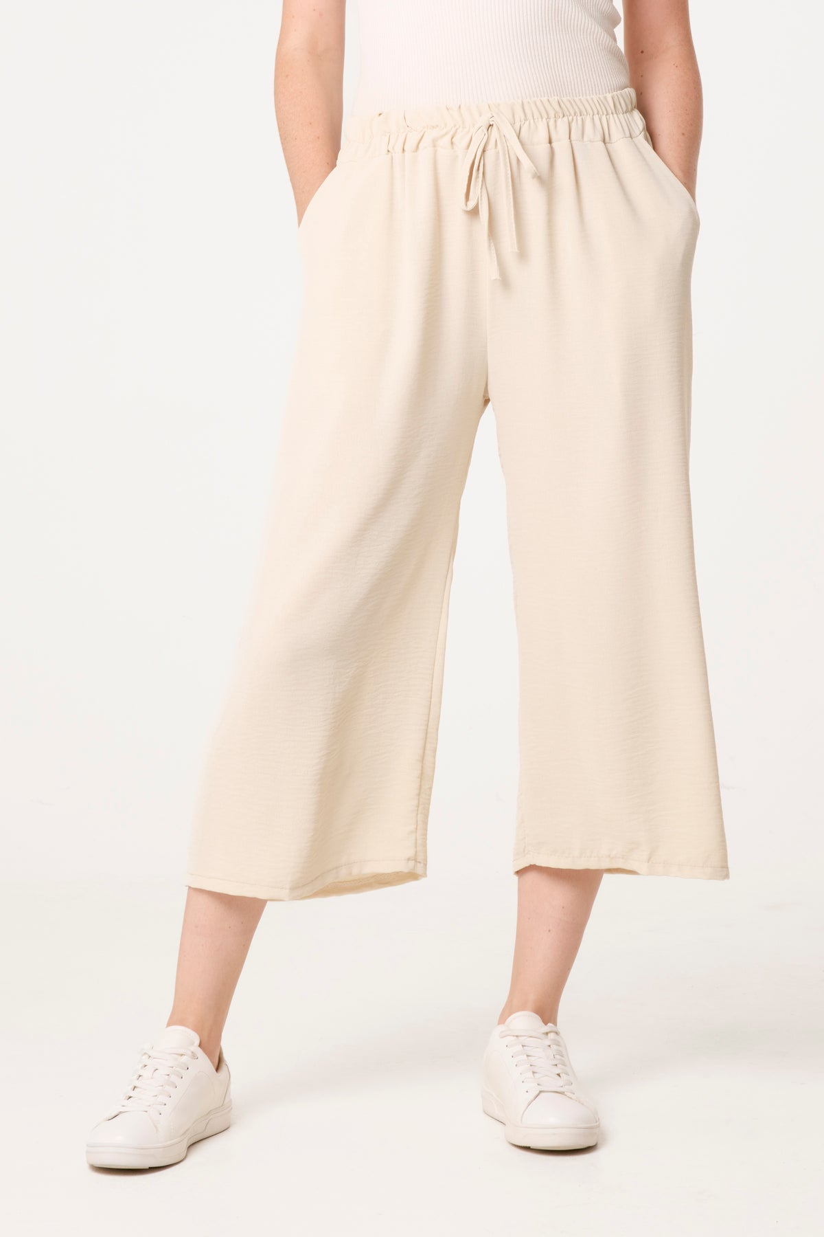 Essential Capri Wide Leg Trousers