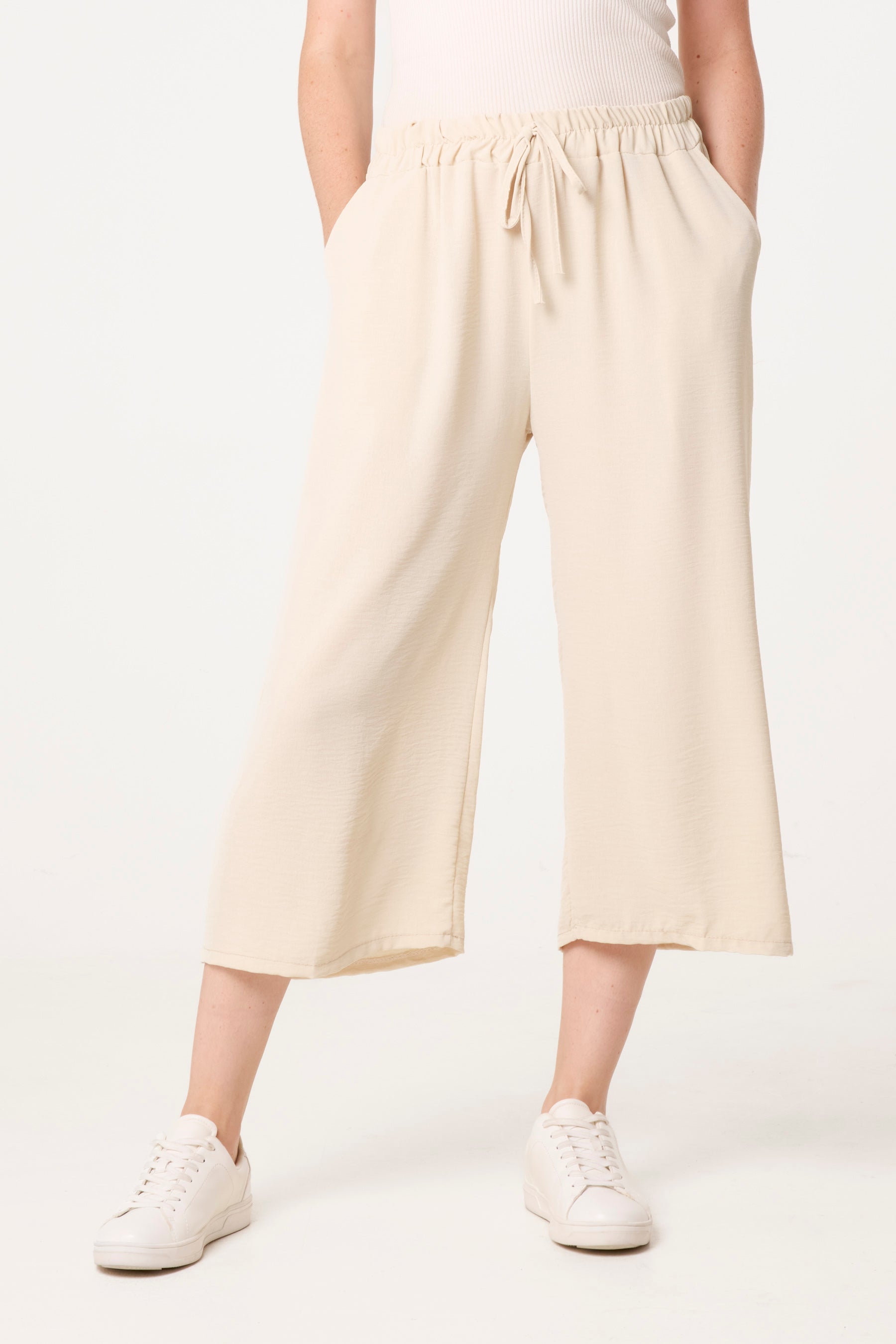 Essential Capri Wide Leg Trousers