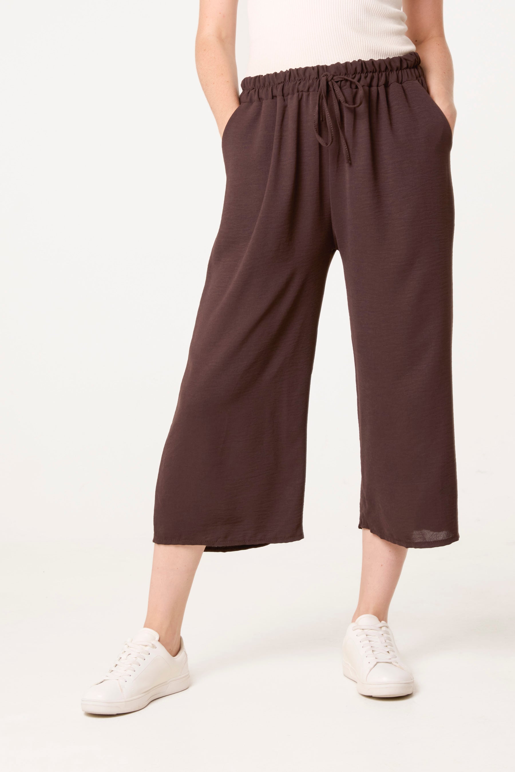 Essential Capri Wide Leg Trousers